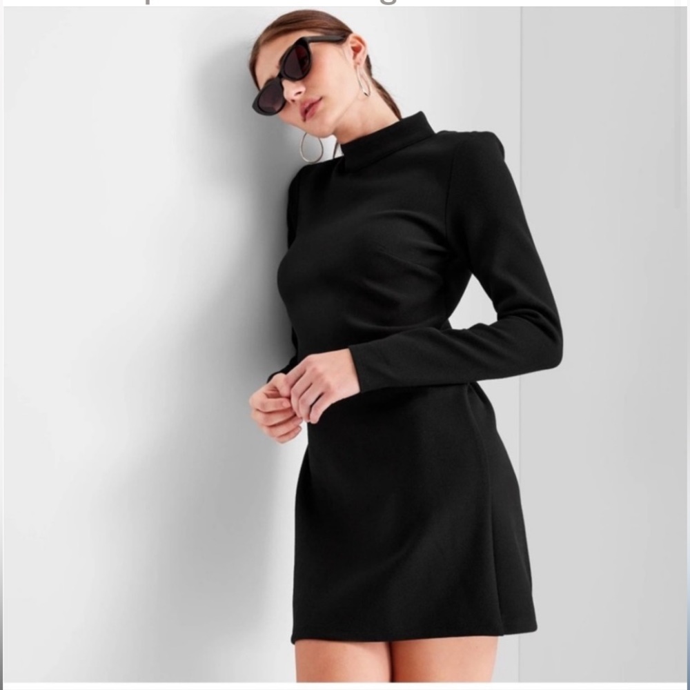Future Collective With Kahlana
Long Sleeve Mock Neck‎ Open Back A-Line Mi…